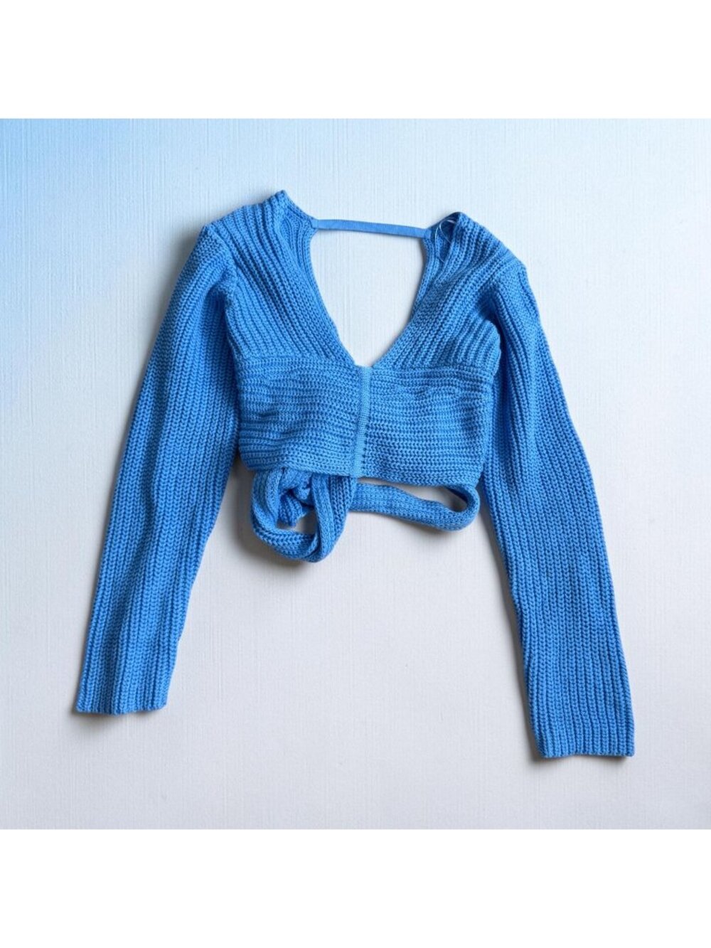 DANCE AND MARVEL Blue Knit Toe Back Crop Sweater Sz L NEW NWT